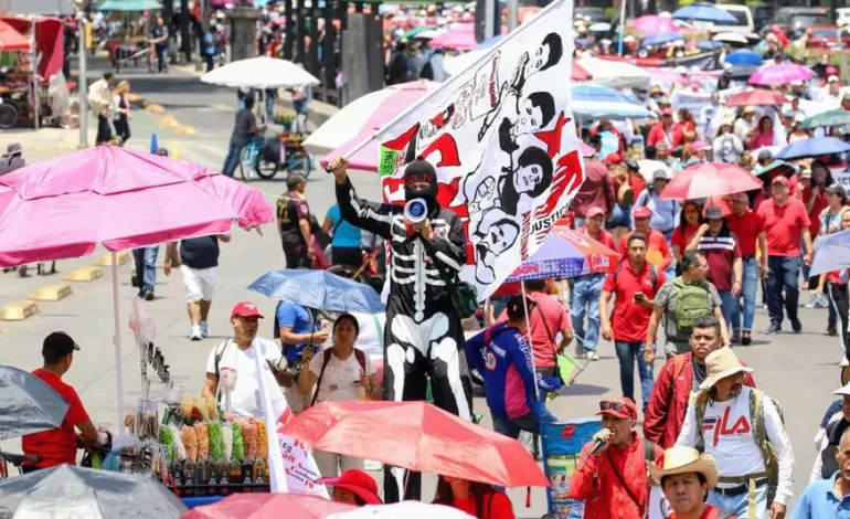 marcha cnte maestro cdmx foto
