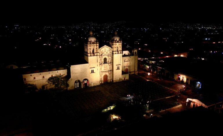 Gobierno de Oaxaca e Iberdrola México iluminan el Templo de Santo Domingo con tecnología sostenible