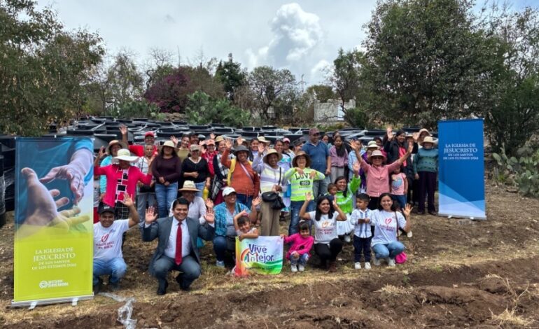 Realizan donación para llevar agua a comunidades rurales de Querétaro