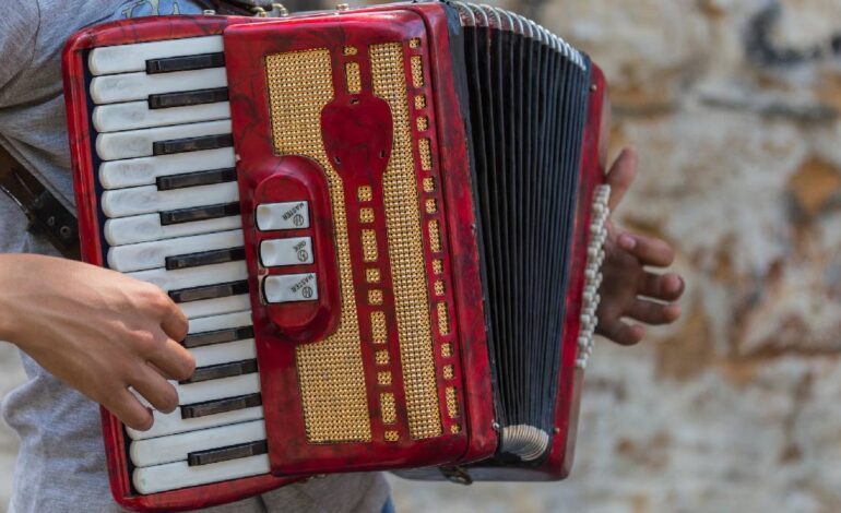 ¿Quién es Betillo Guerrero, el cantante que presuntamente fue detenido en Chiapas y es relacionado con el Cártel de Sinaloa?