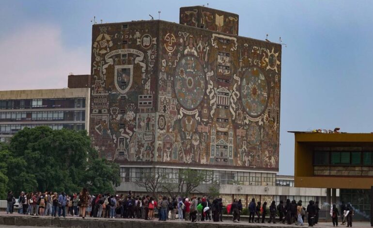 ecatepec unam anna sofia 094808
