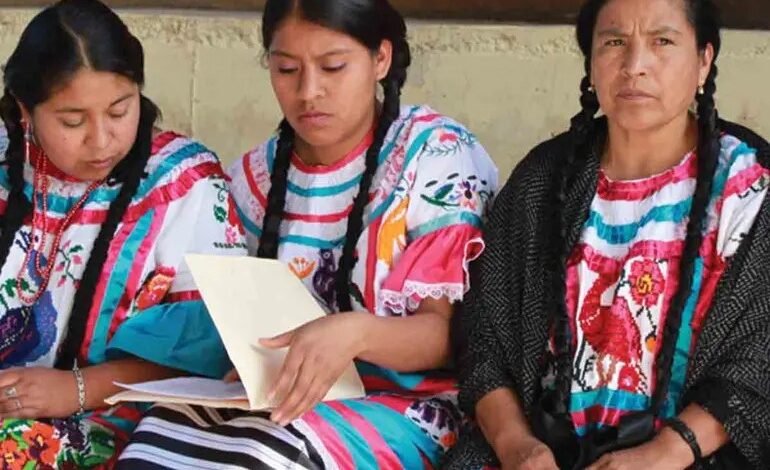 En México 7.4 millones hablan lenguas indígenas… pero 6 de cada 10 están en riesgo de desaparece