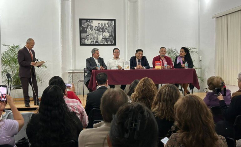 Exitosa presentación de libros en CECANI