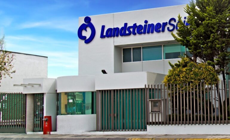 Con deuda millonaria y más de 400 juicios, Landsteiner Scientific conserva contratos públicos