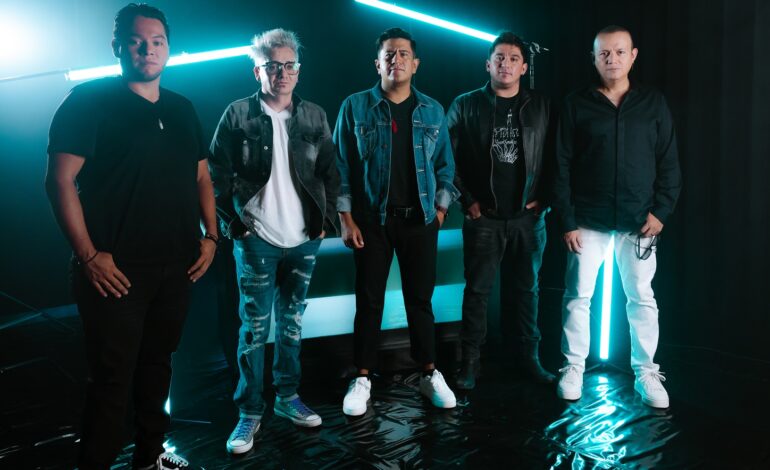 Rock and Lovers celebra su mejor momento con el lanzamiento de «Astronauta».