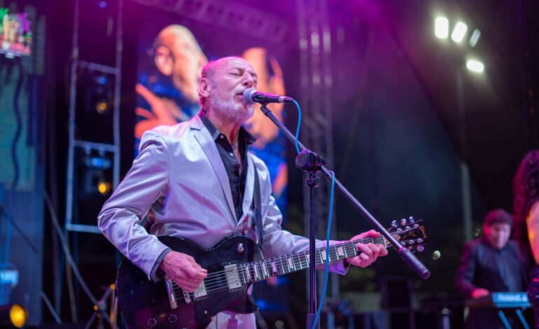 Los Terrícolas, Los Teen Tops y Los Pasteles Verdes en la CDMX: una noche para los que aún creen en el amor