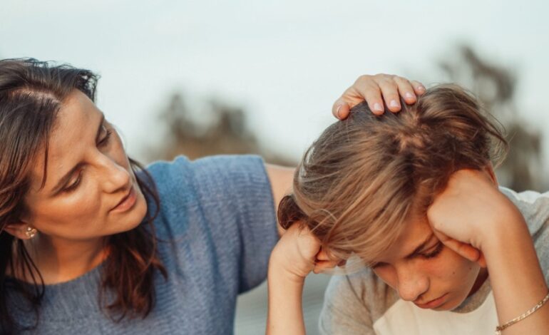 Conversación con los padres aumenta 33.9% el pensamiento crítico