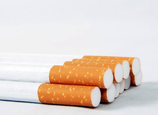 Mayor carga fiscal a los cigarros podría golpear inversión y empleo: CANACINTRA