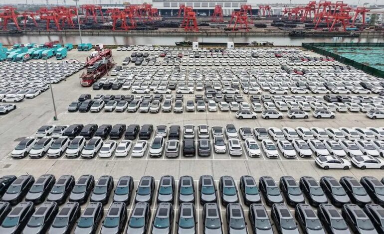 México espera ‘consideración’ de EU ante aranceles a vehículos pesados