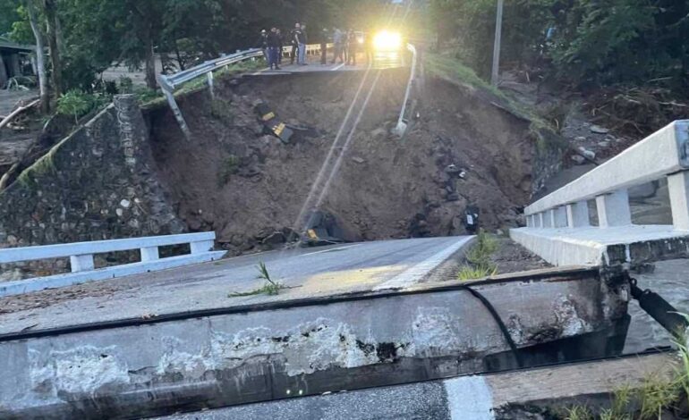 lluvias y derrumbes dejan incomunicada chiapas 105810