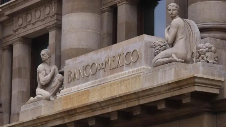 reduce banxico tasa interes 7 punto 50
