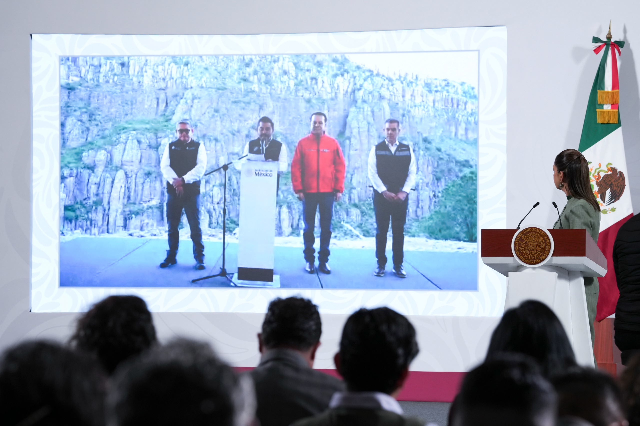 Dan banderazo a construcción de presa El Tunal II en Durango