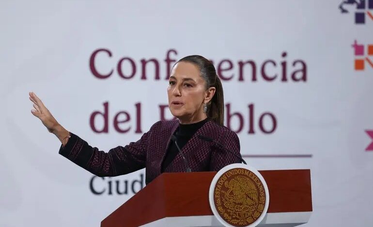 Sheinbaum defiende decreto para mover carga al AIFA tras cancelación de vuelos a EU