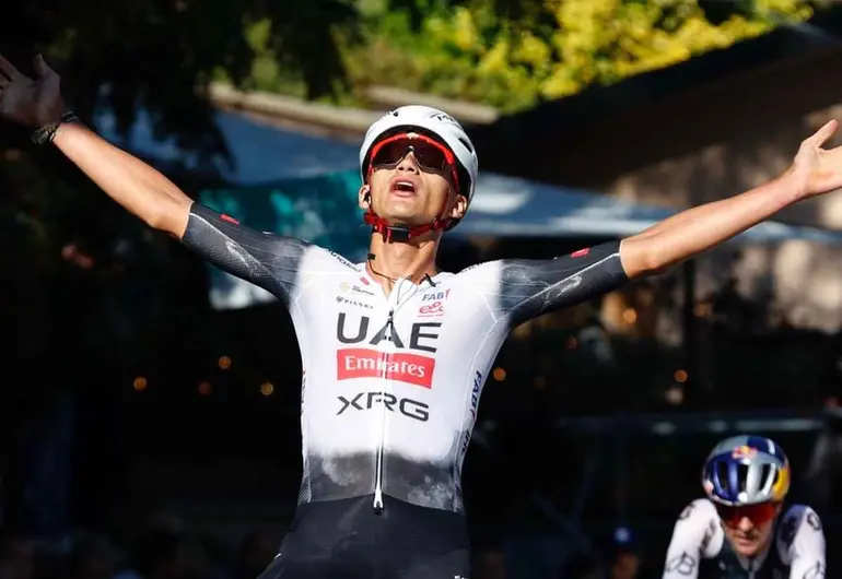 Isaac Del Toro conquista el Giro dell’Emilia