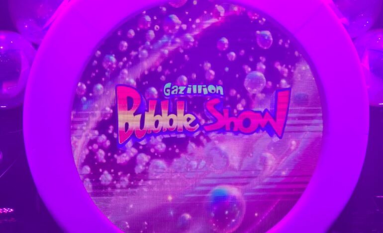 La noche estalló en colores, luces y burbujas: Gazillion Bubble Show deslumbra en su estreno mexicano