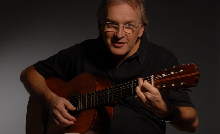 LUIS PESCETTI FOTO1
