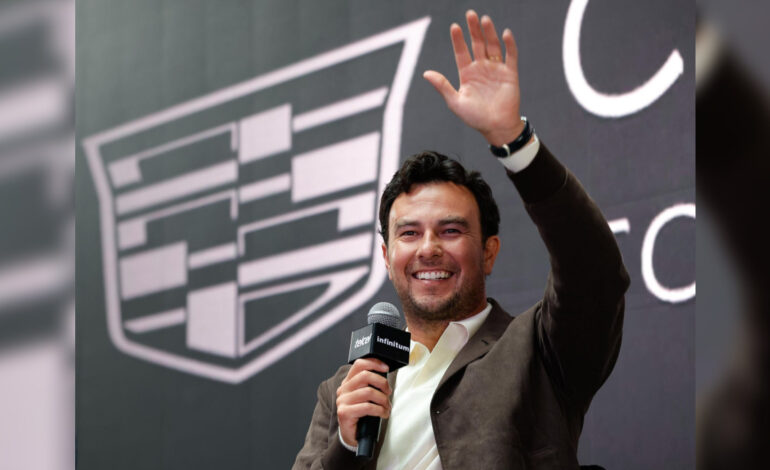 Checo Pérez adelanta de qué color será su casco en Cadillac para 2026: ¿será negro o dorado?