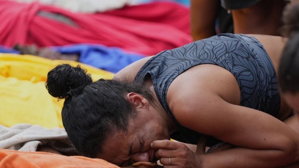 Abarrotan morgues en Río de Jairo en búsqueda de víctimas