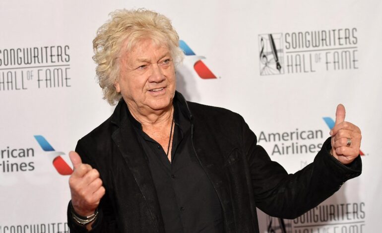 Muere John Lodge, vocalista de los Moody Blues, a los 82 años