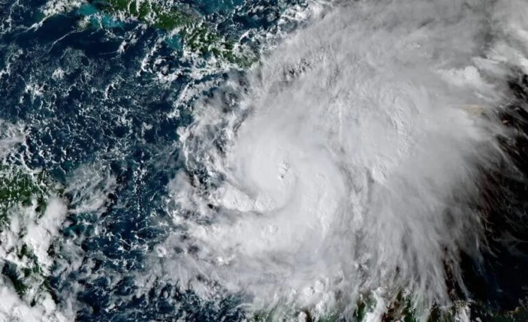 melissa se convierte en huracan e impactara en tierra como monstruo 1024x577 1