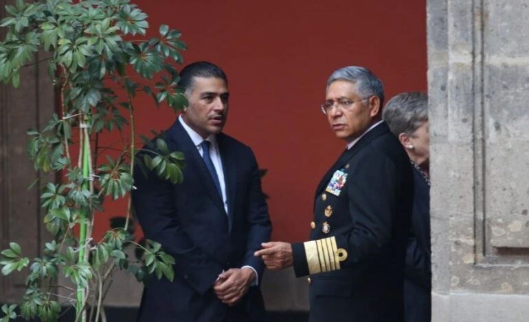 El captor del Chapo toma fuerza para recomponer los nexos de la Marina con las agencias de EU