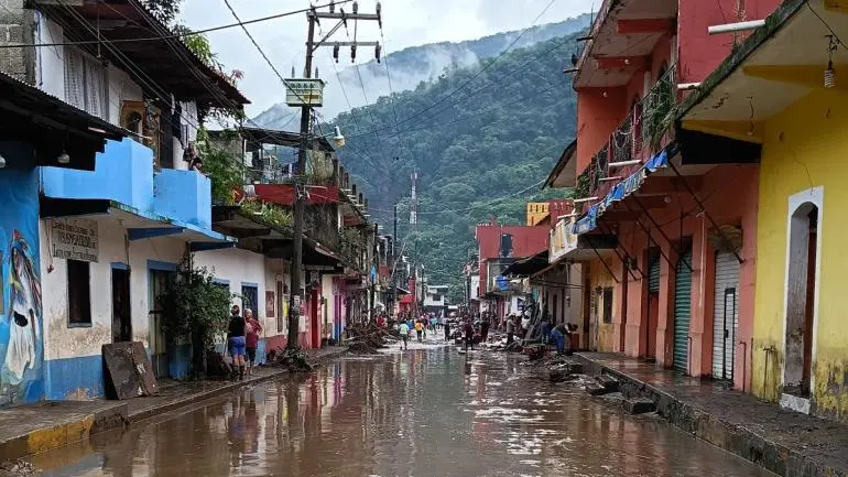 sube 47 muertos lluvias