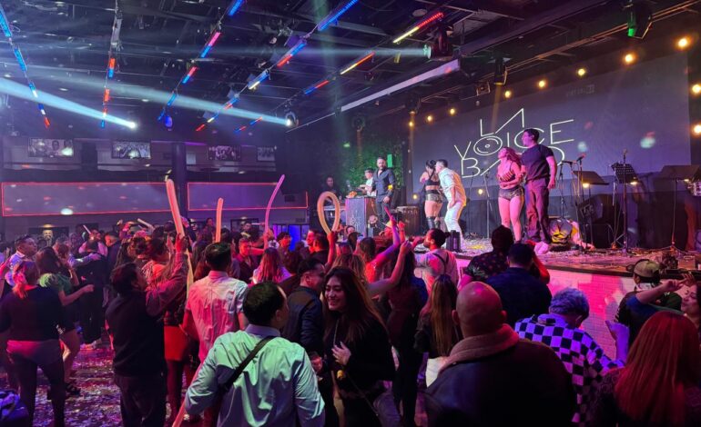 Mambo Café celebra 25 años de ritmo y tradición en la vida nocturna de la Ciudad de México en una noche de alegría y orquestas