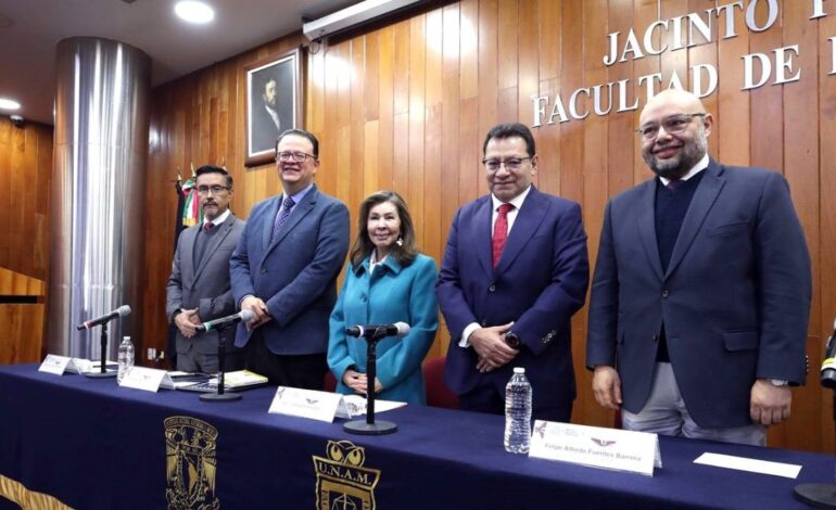 PHOTO 2025 11 05 21 36 21