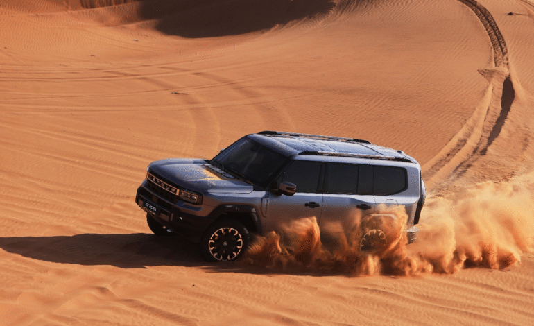 Explorar el desierto y disfrutar del confort, JETOUR G700 redefine la experiencia premium todoterreno