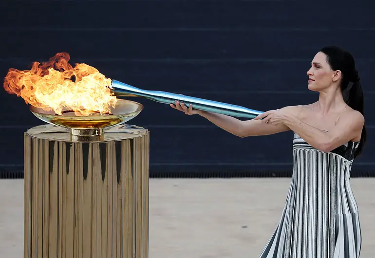 Italia recibe la llama de los Olímpicos de Invierno