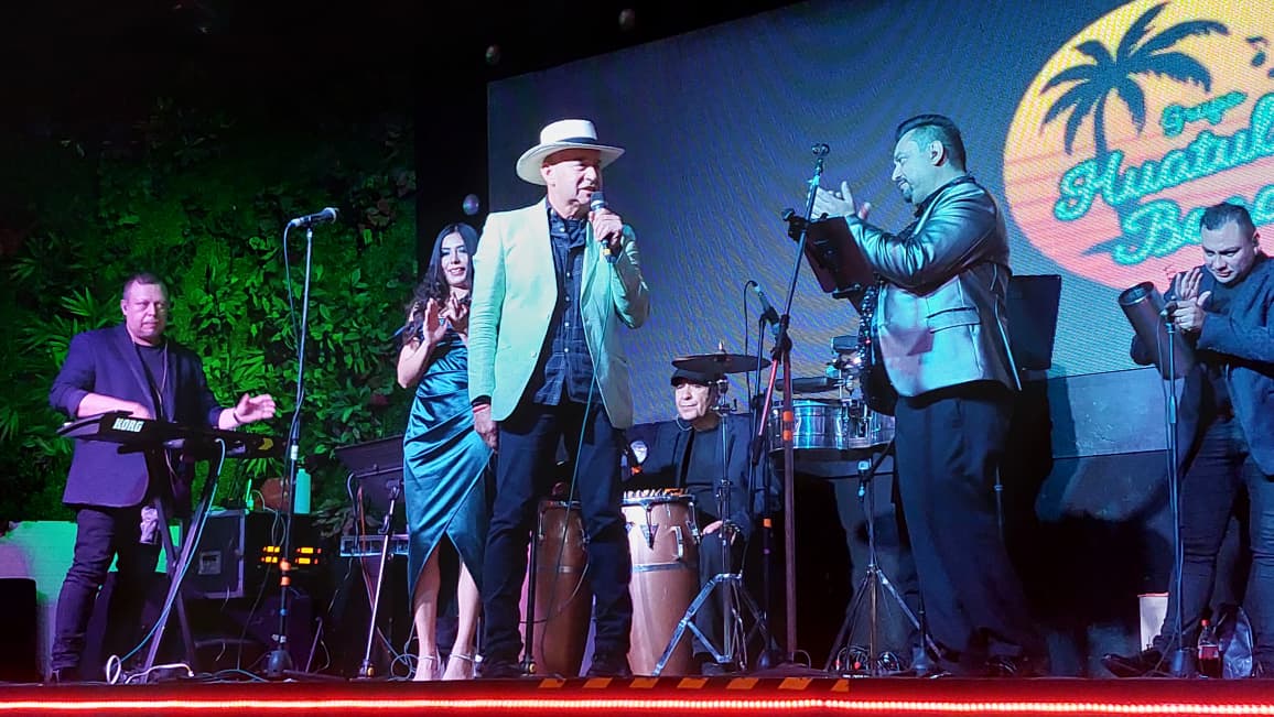 Huatulco Beach presentan ‘Orgullo’, una cumbia que incendia el fin de año nacida de la memoria y el corazón