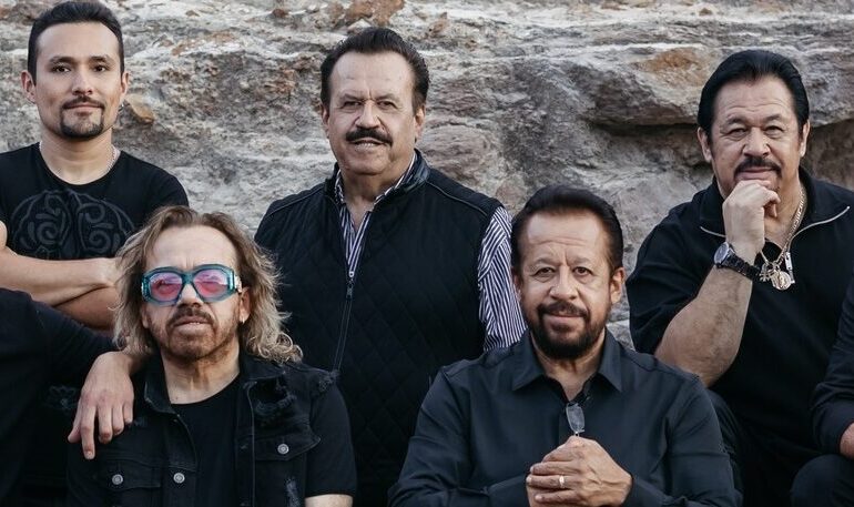 LOS ACOSTA FOTO1 e1765651636818