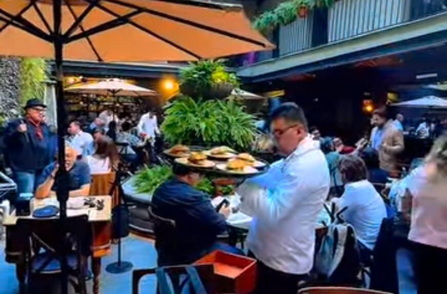 El Botanero del Bosque, la mejor cantina del CH recibe empresarios, artistas y comunicadores