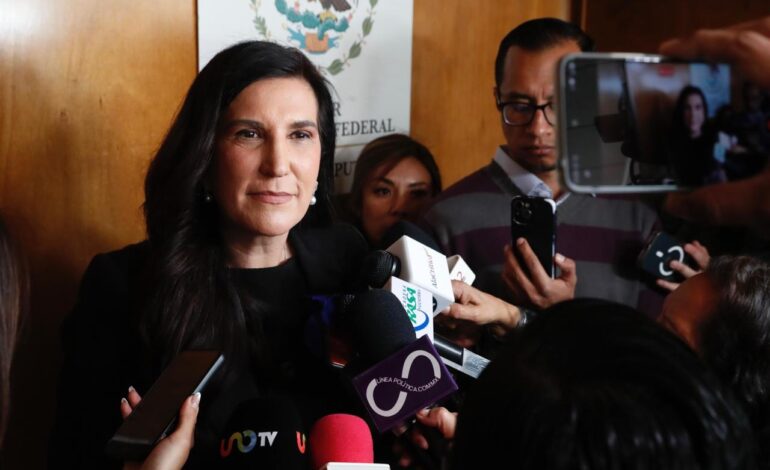 Llama Kenia López Rabadán a que autoridades se coordinen para atrapar y castigar a responsables de ataque en Salamanca