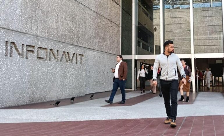 6967b4b05b9d6.r d.148 1120 4972