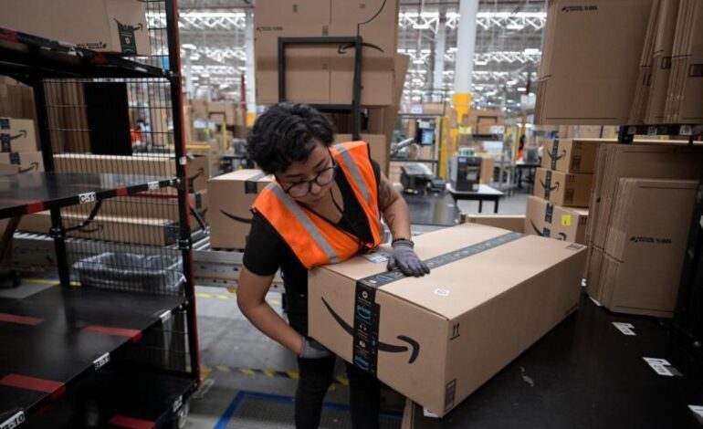 ¿Afectará tus envíos? Amazon recortará 16,000 puestos de trabajo