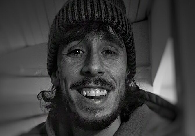 JAVI ROBLES FOTO2 e1768853152372