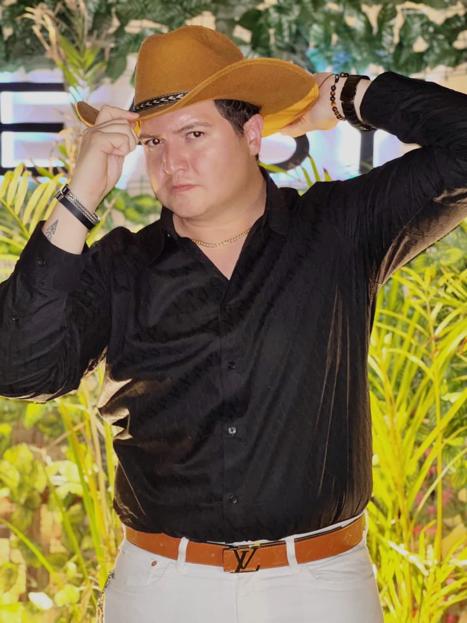 ROBERT ANKH: Un nuevo capítulo en el Regional Mexicano