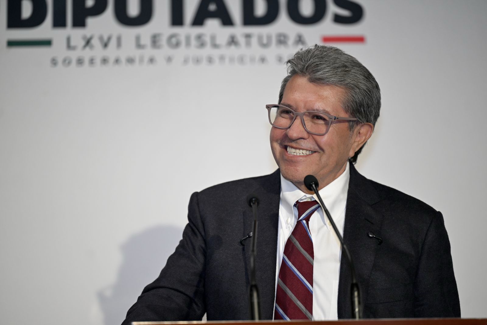 A la reforma laboral de 40 horas se le dará el plazo que la ley señala, sin precipitar su aprobación: diputado Ricardo Monreal