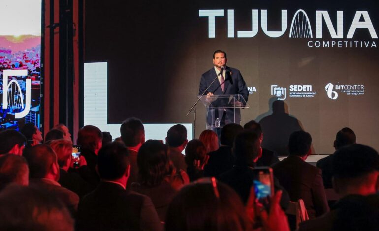 Encabeza alcalde Ismael Burgueno presentacion de la estrategia Tijuana Competitiva