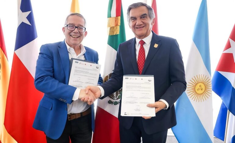 Gobierno de Tamaulipas y el SPR impulsan la produccion y difusion de contenidos para radio