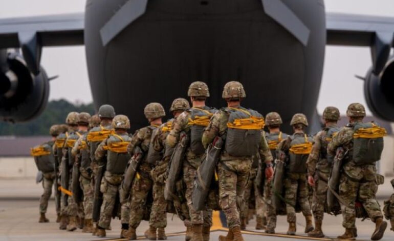 Pentágono despliega 3 mil paracaidistas en Medio Oriente ante creciente tensión regional