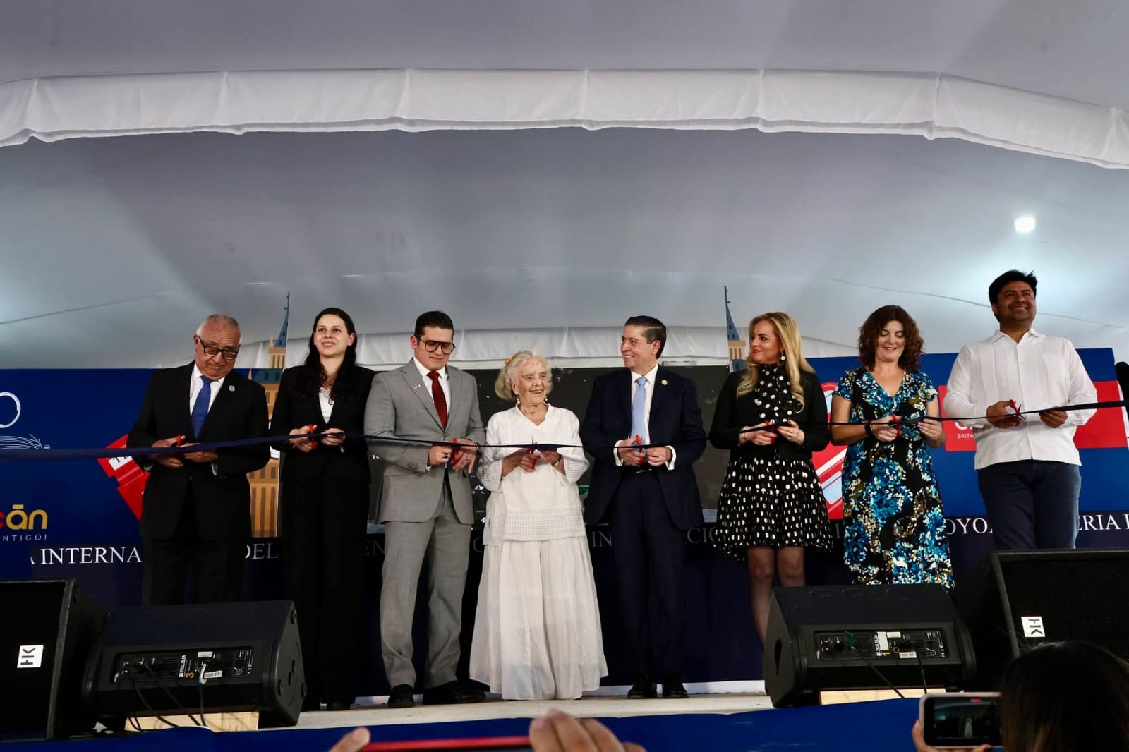 Entre gaitas, futbol y literatura arranca la quinta edición de la Feria Internacional del Libro de Coyoacán 2026