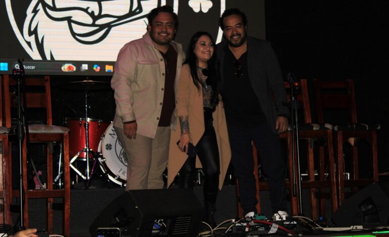 PULSE OF THE MOON CONF PRENSA FOTO3