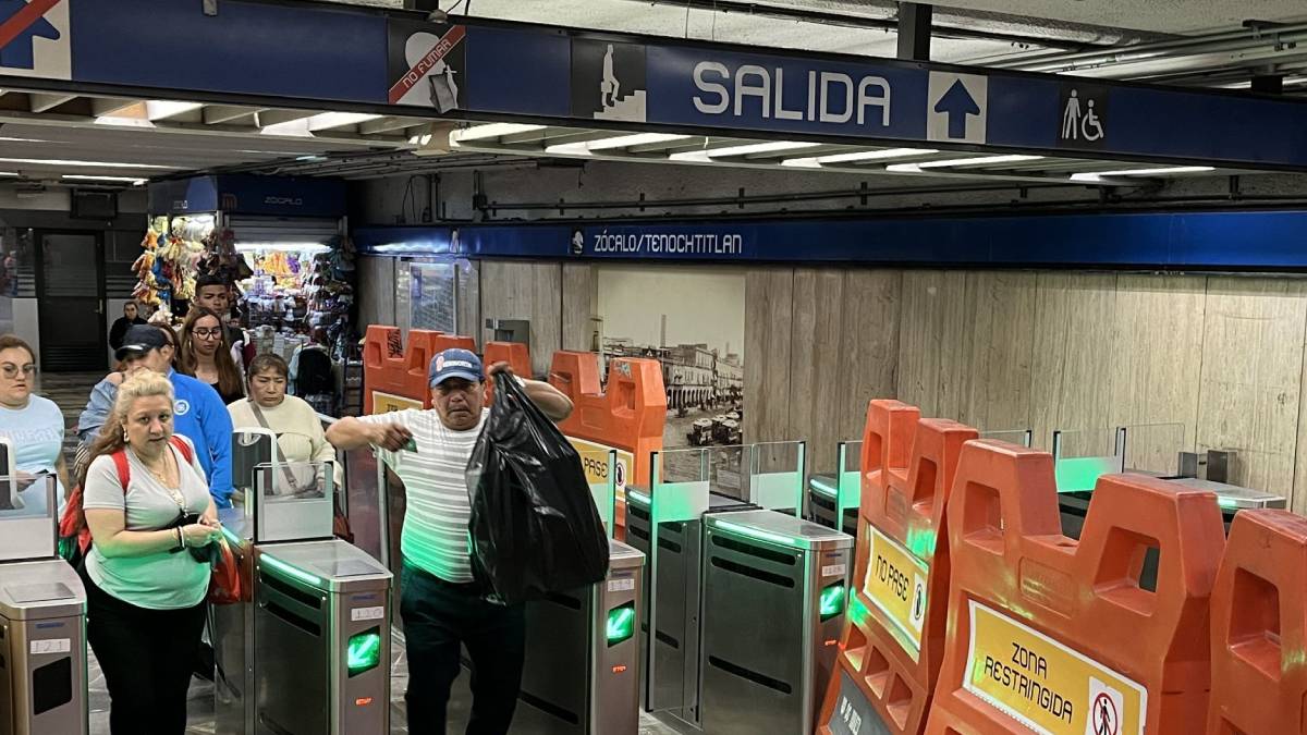 Cierran estación de Metro, Zócalo/Tenochtitlan hasta nuevo aviso