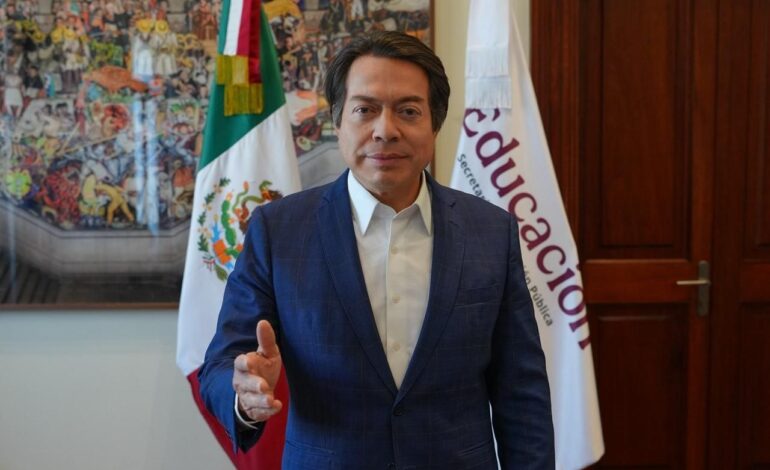 Destaca Mario Delgado inversión histórica por 23 mil millones de pesos para el sector educativo de Oaxaca