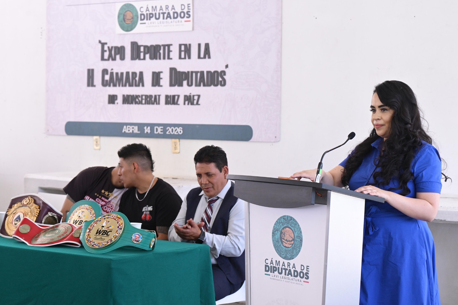 Reconoce Montserrat Ruiz talento, disciplina y esfuerzo de personas deportistas y boxeadoras