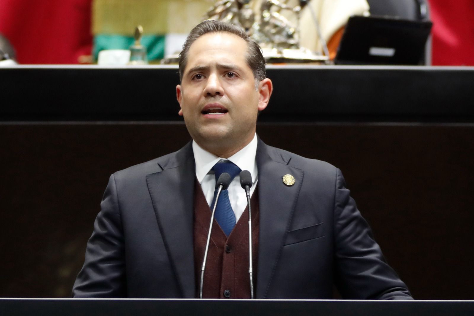 Busca iniciativa establecer pausas durante la jornada laboral para la activación física