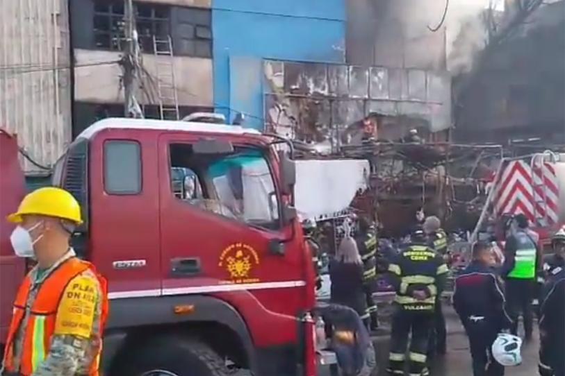 Sofocan incendio en La Merced tras siete horas de intensas labores