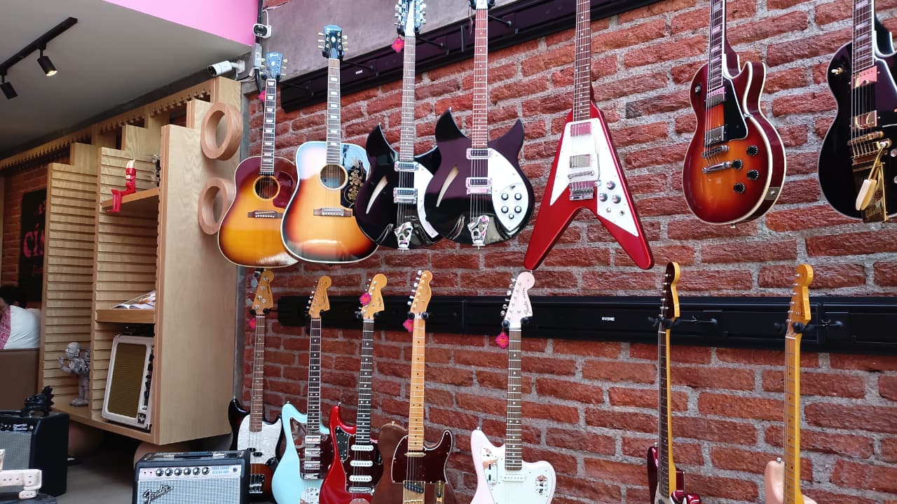 Cínico Estudio presenta su complejo creativo en el Valle del Tepeyac y anuncia proyecto musical rumbo al Mundial